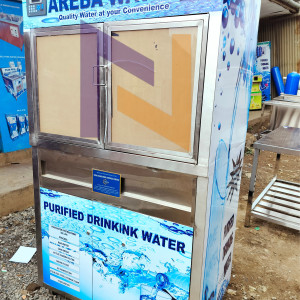 MUNICIPAL WATER DOUBLE CABINET VENDING STATION